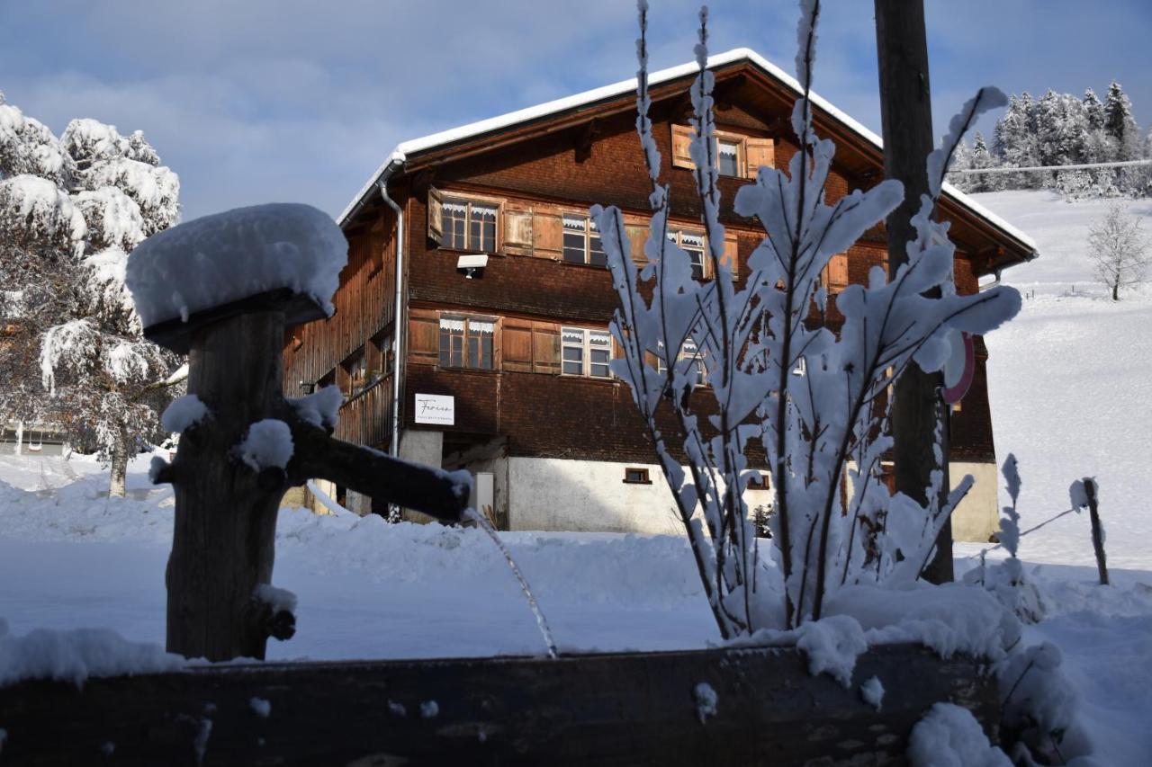 Ferienhaus Brittenberg シュヴァルツェンベルク・イム・ブレゲンツァーヴァルト エクステリア 写真