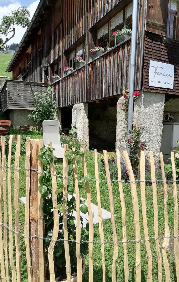 Ferienhaus Brittenberg シュヴァルツェンベルク・イム・ブレゲンツァーヴァルト エクステリア 写真